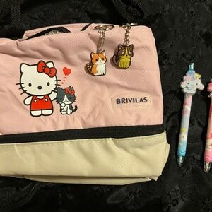 Hello Kitty Lunch Bag Bundle | Insulated Tote + 2 Pens + 2 Cat Charms | Sanrio G